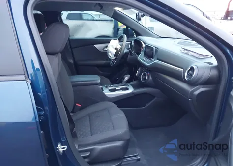 2022 Chevrolet Blazer Awd 2Lt from USA, damaged, VIN 3GNKBHR46NS184925